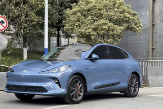 智己汽车 智己LS6 2025款 灵蜥智驾版