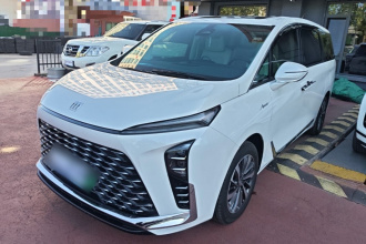 别克GL8新能源 2026款 陆尊 尊享版
