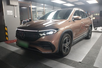 奔驰EQA 2022款 EQA 300 4MATIC 首发特别版