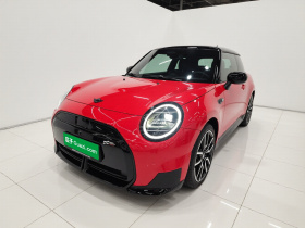 电动MINI COOPER 2024款 452km COOPER SE 赛车手