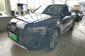 奥迪Q5L 2024款 40 TFSI 豪华动感型