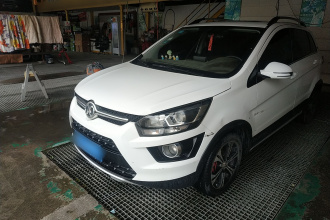 北京汽车 绅宝X25 2015款 1.5L 手动精英型