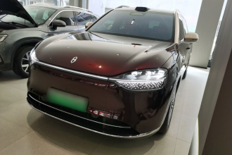 鸿蒙智行 问界M9 2025款 增程 Max版 52kWh 5座版 (192线激光雷达）