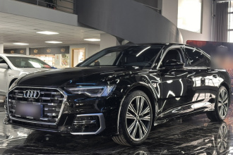 奥迪A6L 2025款 45 TFSI 臻选动感型+通风舒享包