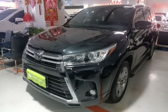 丰田 汉兰达 2021款 2.0T 四驱尊贵版 7座