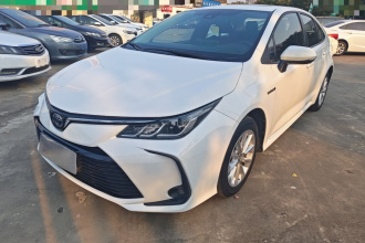 丰田 卡罗拉 2021款 双擎 1.8L E-CVT精英版