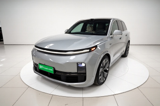 理想汽车 理想L8 2025款 Ultra 智能焕新版