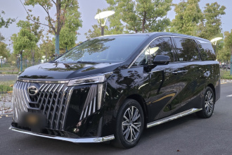 广汽传祺 传祺M8 2024款 大师系列 400T 至尊版