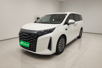 比亚迪 夏 2025款 DM-i 1.5T 180km 超越型