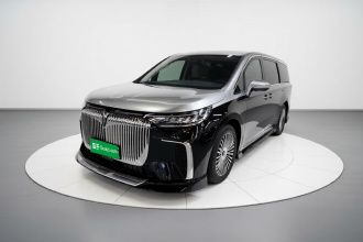 岚图汽车 岚图梦想家 2025款 PHEV 四驱尊贵鲲鹏版