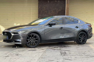 马自达3 昂克赛拉 2022款 2.0L 自动质睿黑曜版