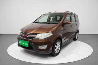 五菱汽车 五菱宏光 2014款 1.5L S豪华型