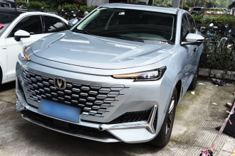 长安UNI-K 2021款 2.0T 豪华型