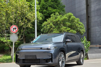 零跑汽车 零跑C16 2024款 增程 200尊享版