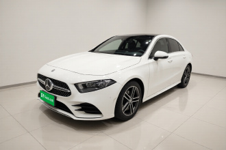 奔驰A级 2022款 A 180 L 运动轿车