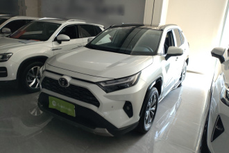丰田 RAV4荣放 2024款 2.0L CVT两驱风尚Plus版