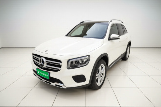 奔驰GLB 2023款 GLB 200 动感型