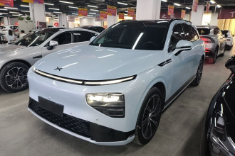 小鹏G9 2022款 650 性能版Max