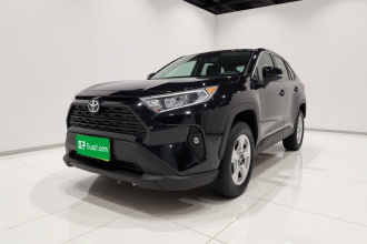 丰田 RAV4荣放 2024款 2.0L CVT两驱都市版