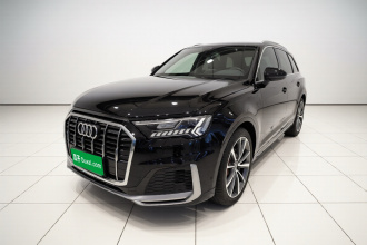 奥迪Q7 2022款 55 TFSI quattro S line运动型
