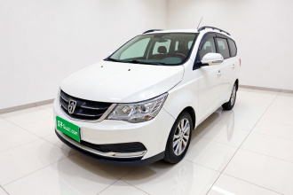 宝骏730 2016款 改款 1.5L 手动标准型 7座 国V