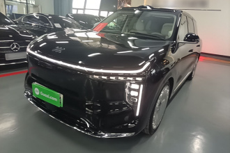 智己汽车 智己LS9 2026款 66 Ultra