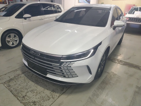 比亚迪 驱逐舰05 2024款 荣耀版 DM-i 55KM 豪华型