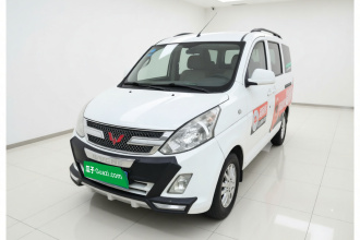 五菱汽车 五菱荣光V 2016款 1.2L标准型