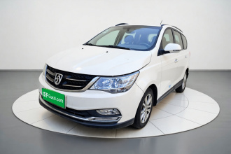 宝骏730 2016款 1.5L 手动舒适型 7座 国V