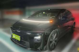 理想汽车 理想i6 2025款 四驱标准版