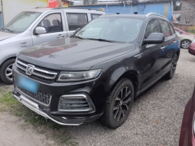 众泰T600 2016款 运动版 1.5T 手动尊享型