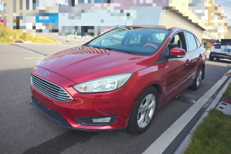 福特 福克斯 2015款 三厢 1.6L 自动舒适型