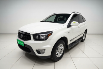 双龙 爱腾 2014款 2.3L 两驱自动精英汽油版