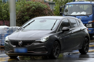 别克 威朗 2016款 两厢GS 20T 双离合纵情运动型