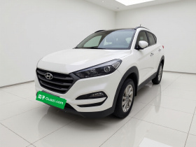 现代 途胜 2015款 2.0L 自动两驱智能型