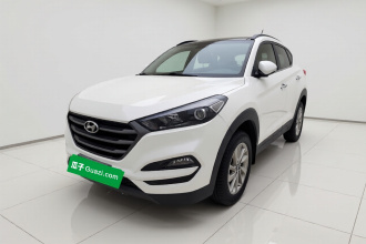 现代 途胜 2015款 2.0L 自动两驱智能型