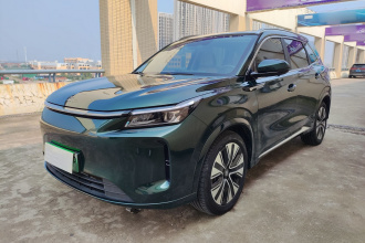 蓝电E5 PLUS 2025款 120km 标准旅行定制版 7座