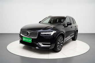 沃尔沃XC90新能源 2022款 改款 E驱混动 T8 智尊豪华版 7座