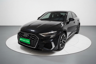 奥迪A3 2022款 A3L Limousine 35 TFSI 时尚致雅型