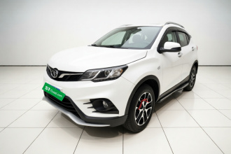 东南DX3 2016款 1.5L 手动尊贵型
