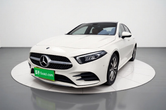 奔驰A级 2021款 A 200 L 运动轿车时尚型