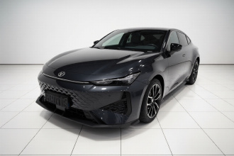 长安UNI-V 2024款 1.5T 尊贵型