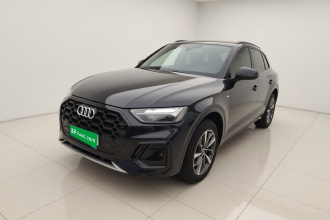 奥迪Q5L 2025款 40 TFSI 豪华动感型