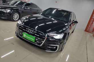 奥迪A6L 2023款 45 TFSI quattro 臻选动感型