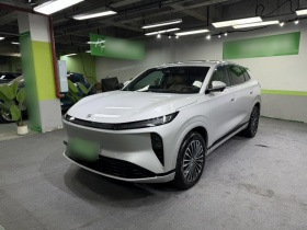 东风风神L8 2025款 185KM梦想版