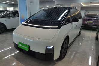 理想汽车 理想MEGA 2025款 Home 家庭特别版