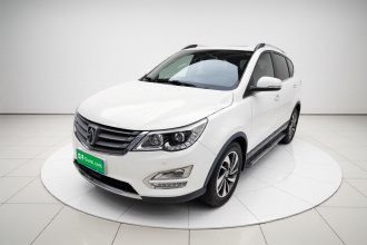 宝骏560 2015款 1.8L 手动豪华型