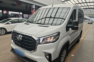 上汽大通MAXUS 新途V90 2024款 智捷 2.0T 自动前驱短轴中顶后单胎5/6座