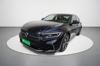 大众 帕萨特 2022款 330TSI 星空豪华版