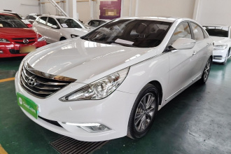 现代 索纳塔 2015款 经典 2.4L 自动领先版 国V